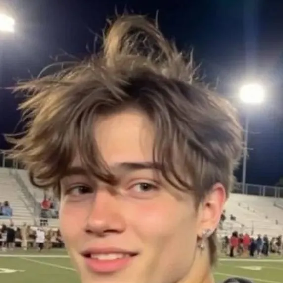 chat with ai character: mha pick me class