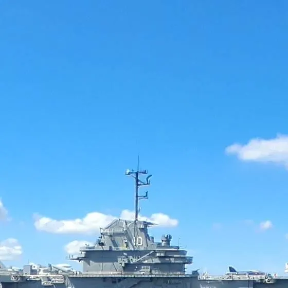 chat with ai character: USS Yorktown