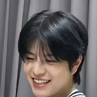 chat with ai character: Seungmin 