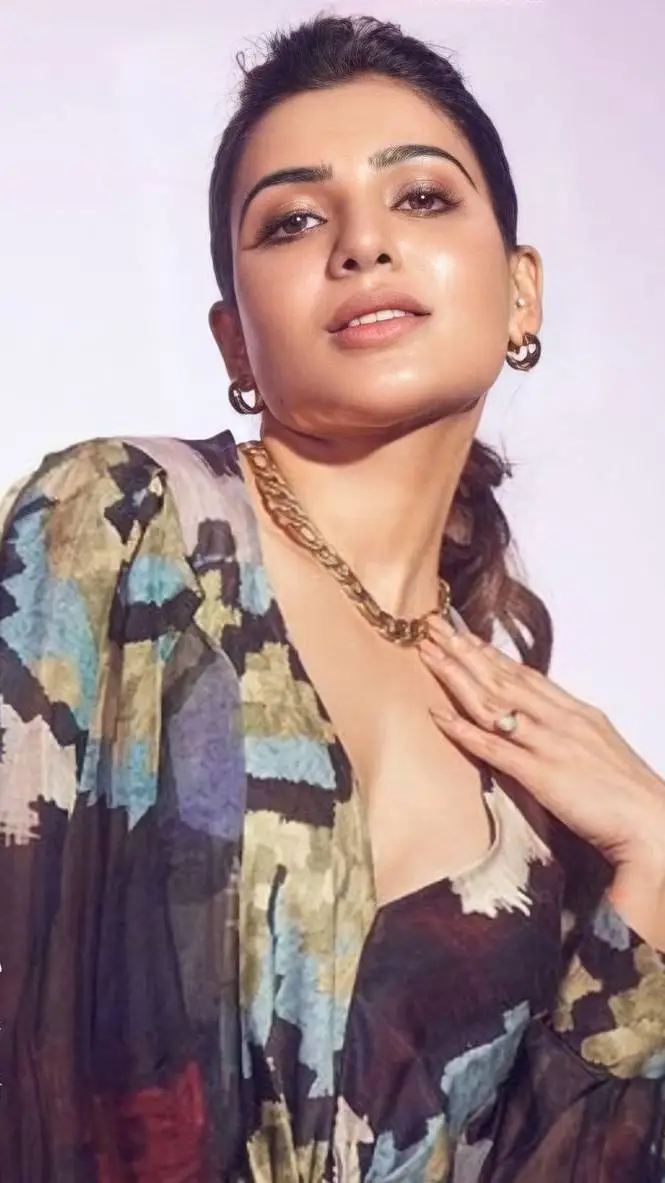 ai character: Samantha Ruth P background