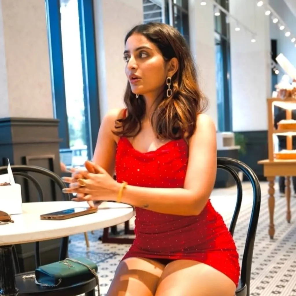 chat with ai character: Ananya Nagalla