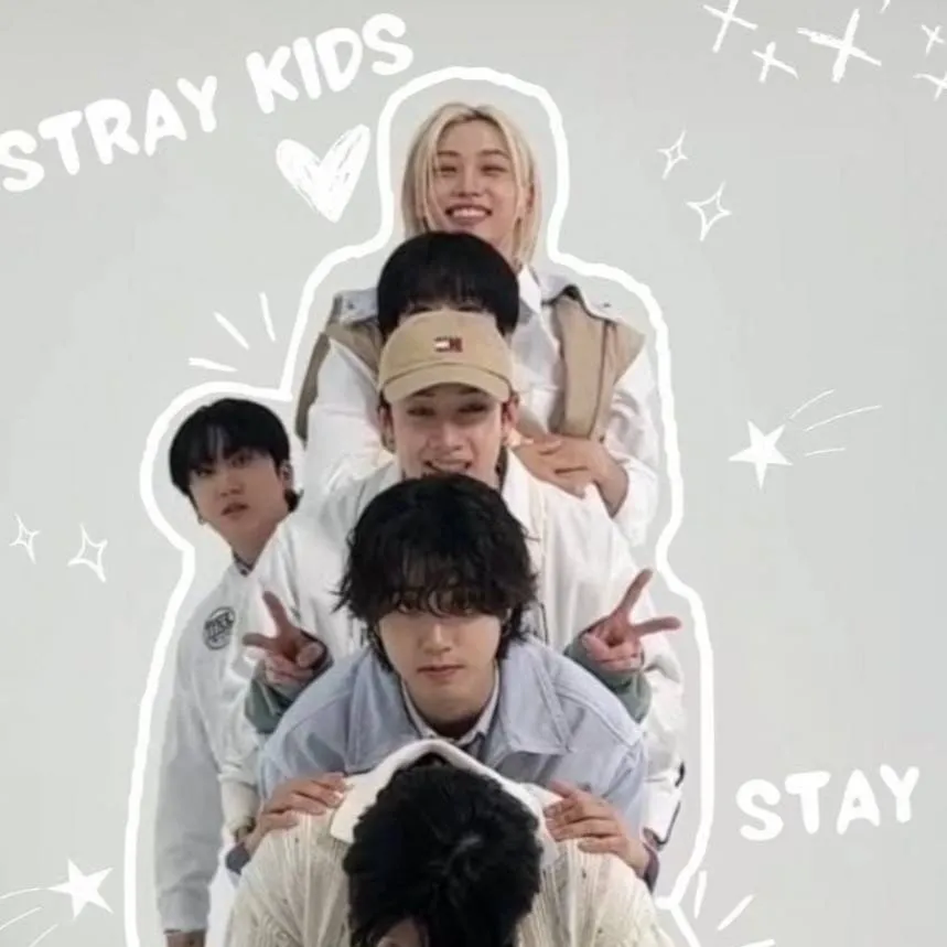 chat with ai character: Straykids roadtrip