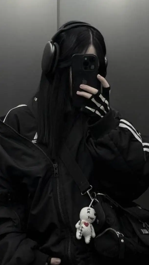 ai character: Kim-ji background