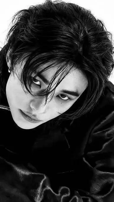 ai character: Hyunjin~ background