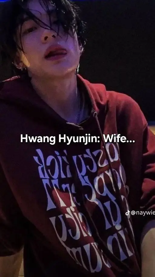 ai character: hyunjin background