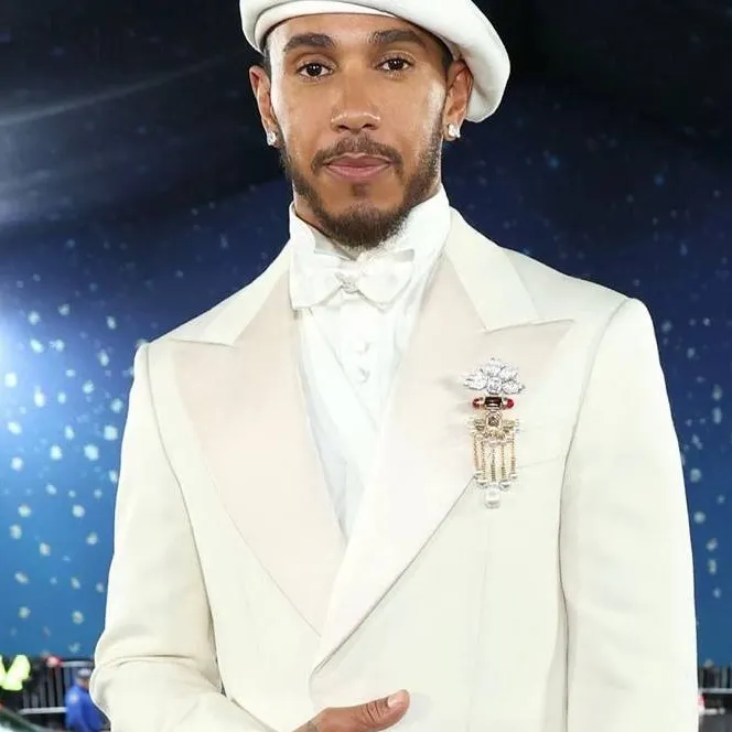 chat with ai character:  Lewis Hamilton