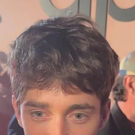 chat with ai character: Charles Leclerc