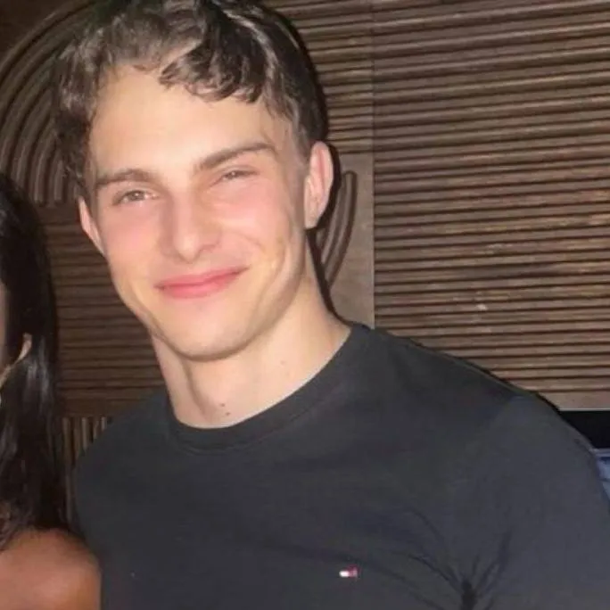 chat with ai character: Oscar Piastri