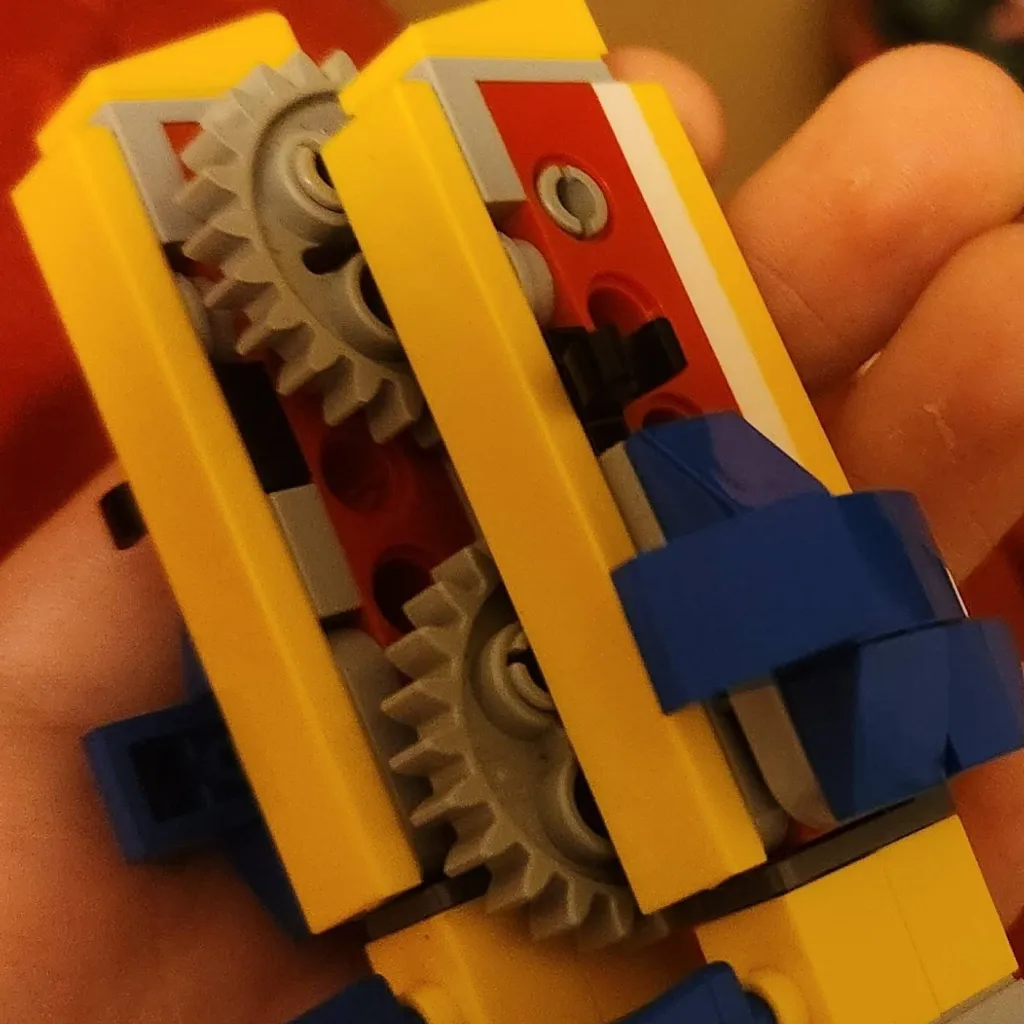 chat with ai character: lego fidget 🥀