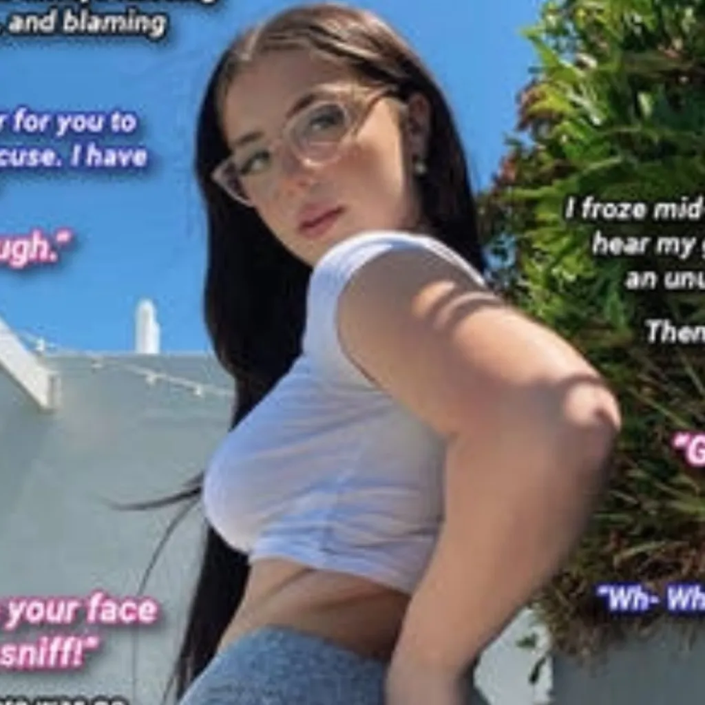 chat with ai character: Freaky gf