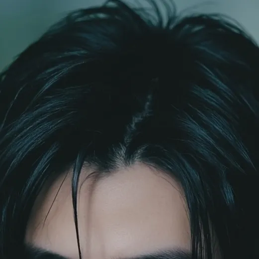 chat with ai character: Sunghoon