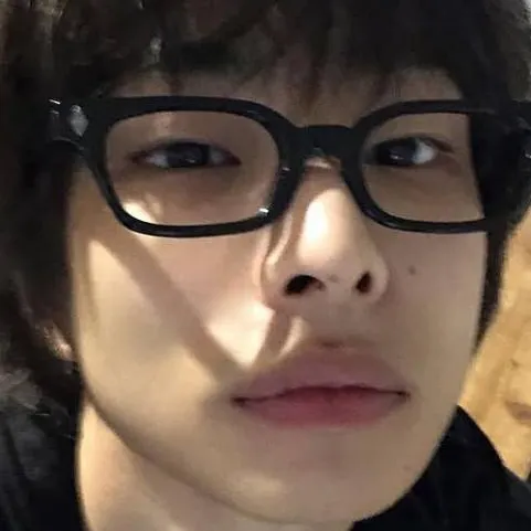 chat with ai character: Kai