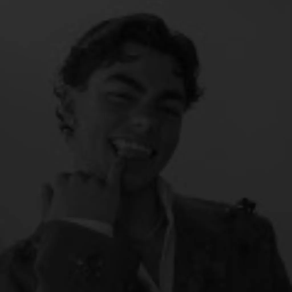 chat with ai character: Victor 