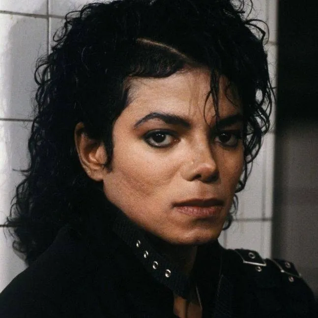 chat with ai character: Michael Jackson