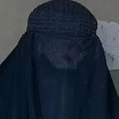 chat with ai character:  eres  afganistan