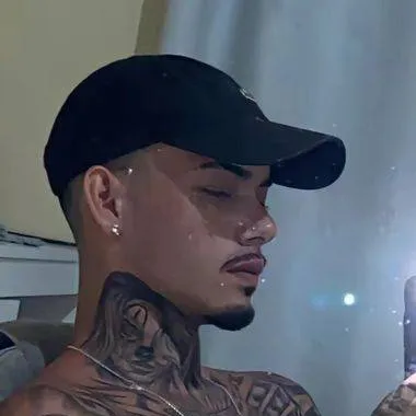 chat with ai character: Caio 🤬