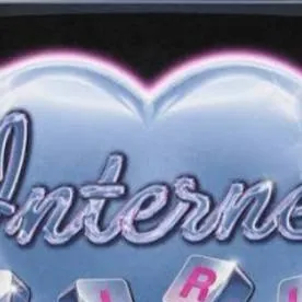 chat with ai character: Internet girl 