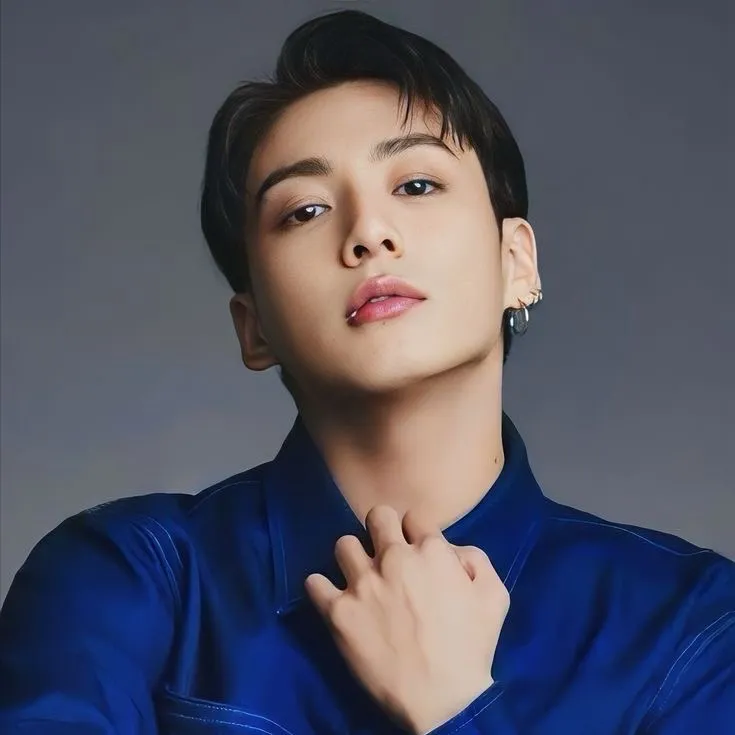 chat with ai character: Jungkook