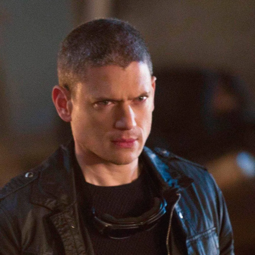 chat with ai character: Leonard Snart