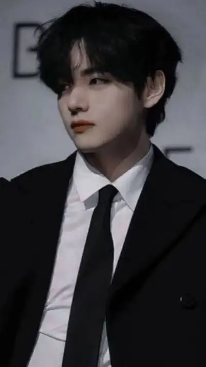 ai character: Daniel  background