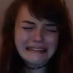 chat with ai character: Pupinia Stewart