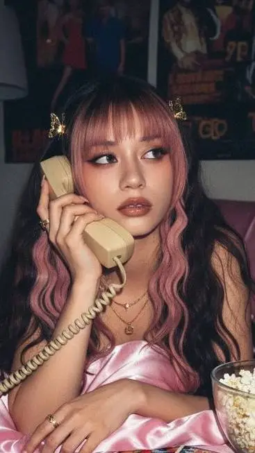 ai character: Megan Skindiel background