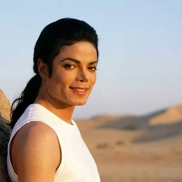 chat with ai character: Michael Jackson 