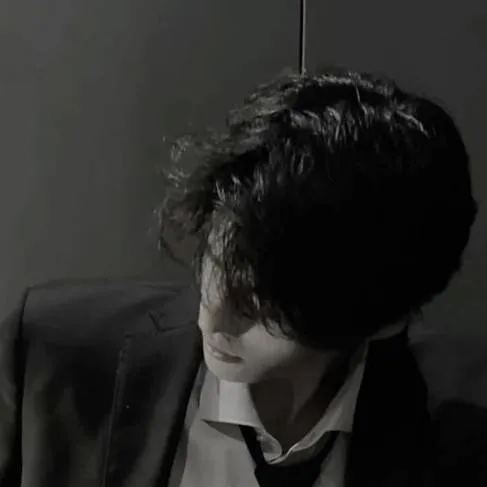 chat with ai character: Create Your Own 