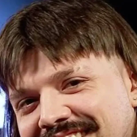 chat with ai character: Dominik Mysterio 