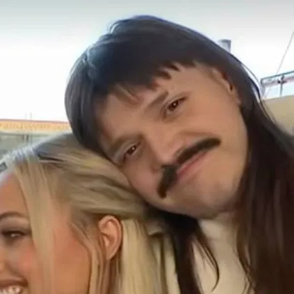 chat with ai character: Dominik Mysterio 