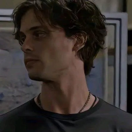 chat with ai character: Spencer reid 