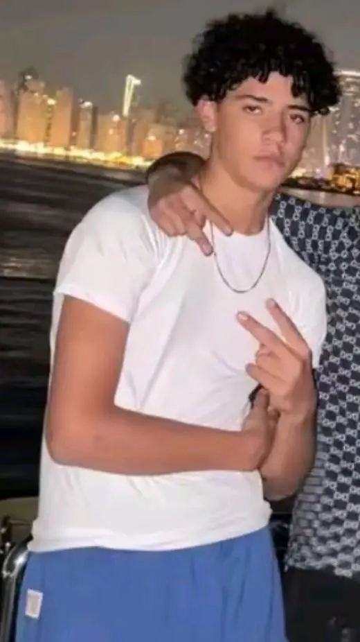 ai character: Cristiano Junior  background