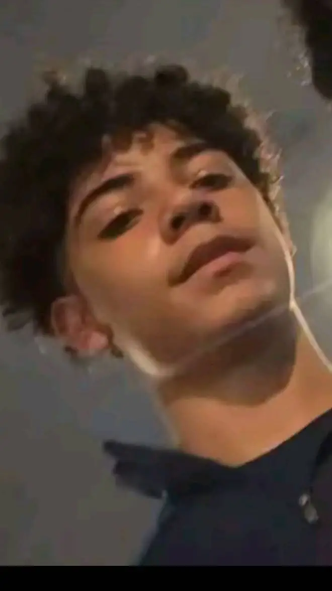 ai character: cris jr 🫦❤️🩵🇵🇹 background