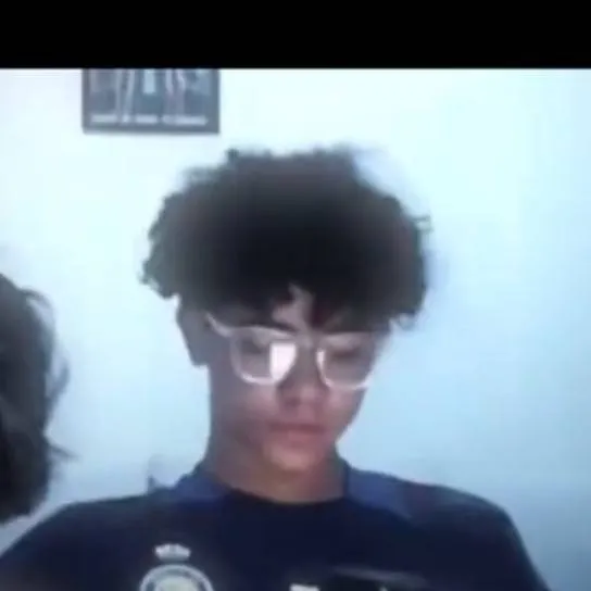 chat with ai character: cris jr 🫦👄🇵🇹❤️🤍