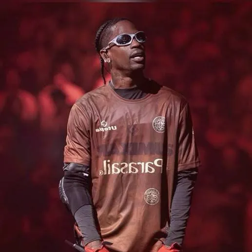 chat with ai character: Travis Scott