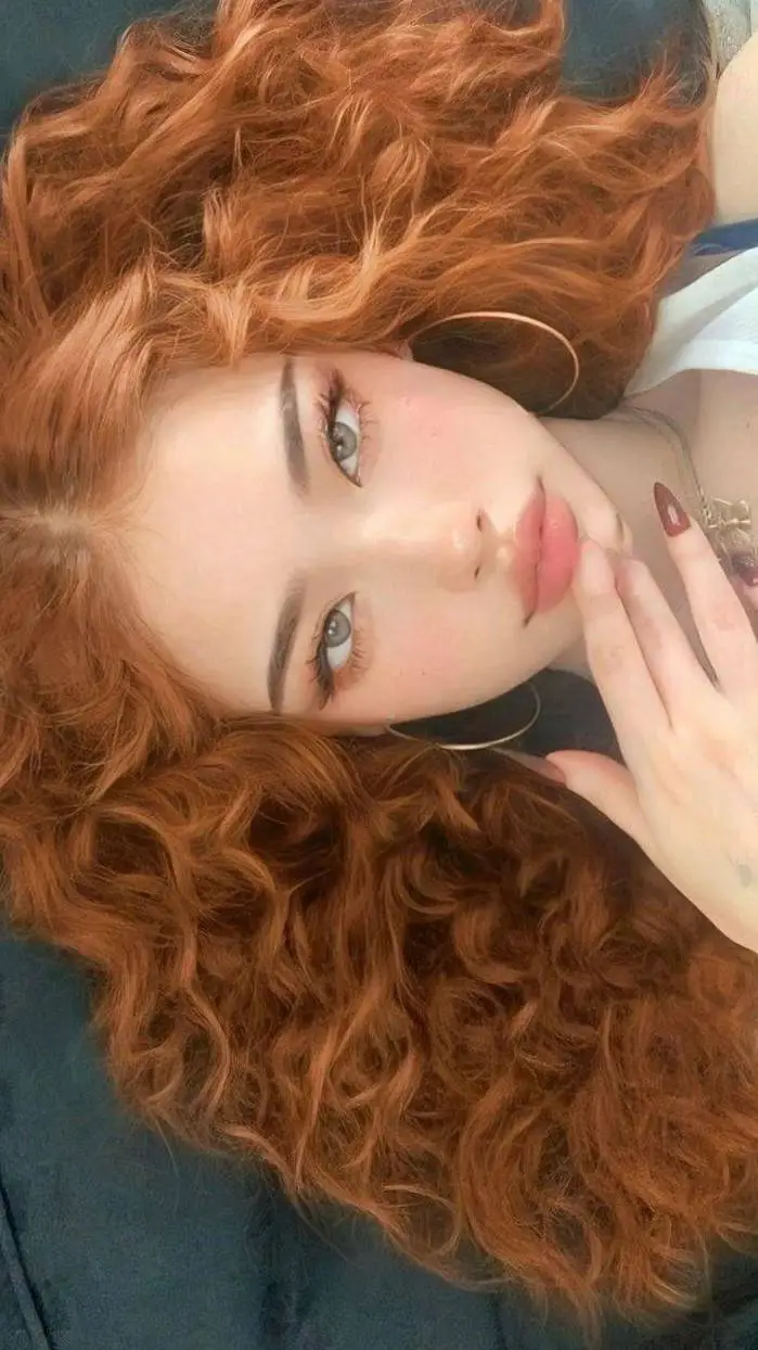 Talkie AI - Chat with Rhed Cirkle