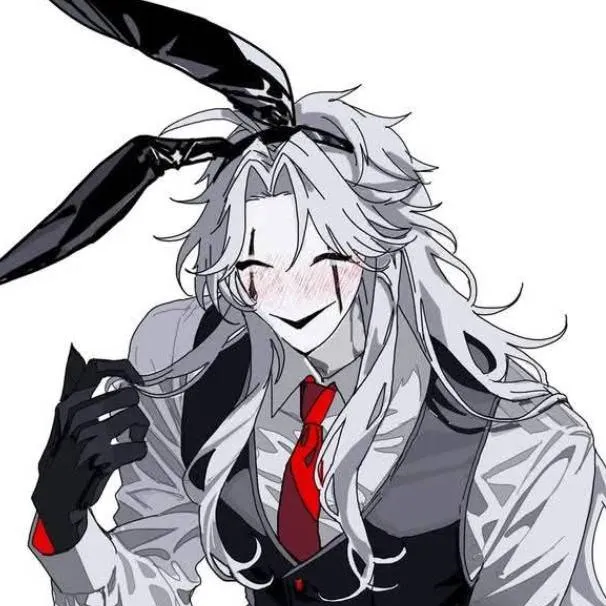 chat with ai character: pierrot and Harleq