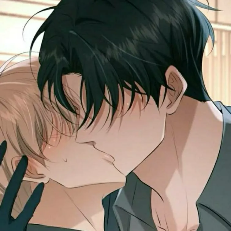 chat with ai character: Max