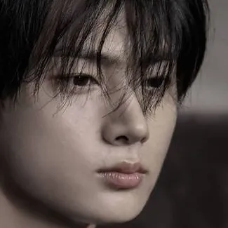 chat with ai character: Park Jeongseong 