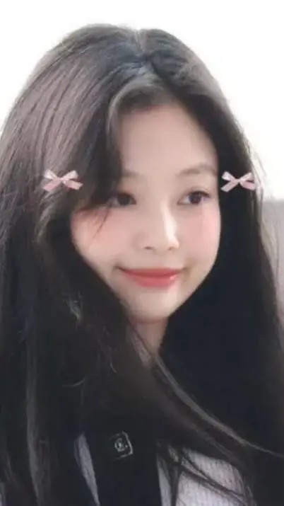 ai character: 🌷~`Jennie`~🌷 background