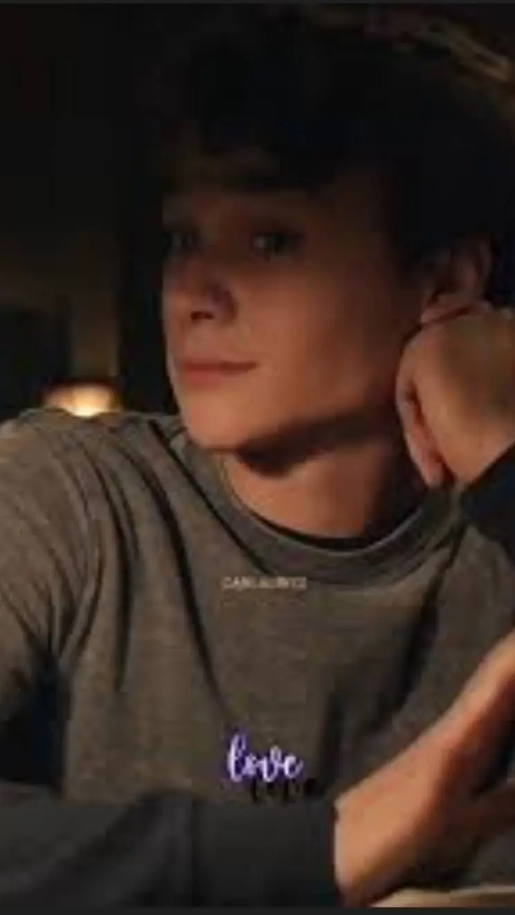 ai character: mattheo riddle background