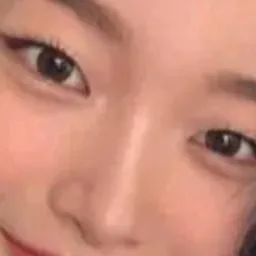 chat with ai character: yoonchae