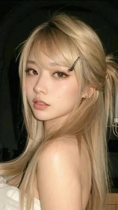 Talkie AI - Chat with Strawberry