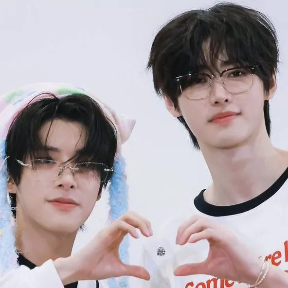 chat with ai character: Jakehoon 