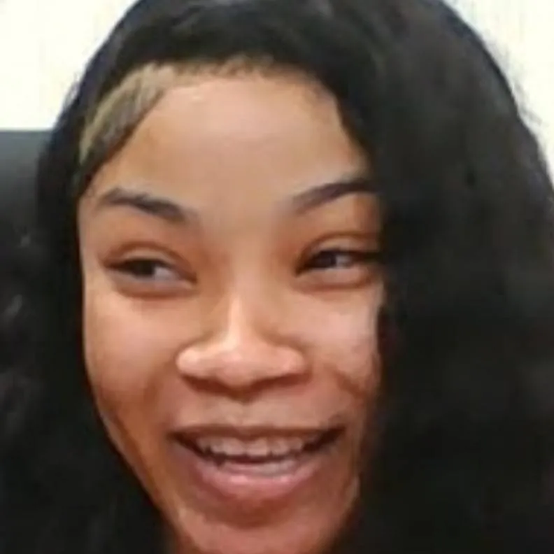 chat with ai character: Mariah 