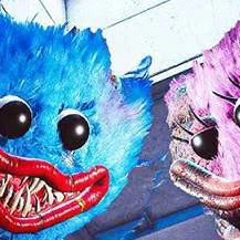 chat with ai character: huggy x kissy