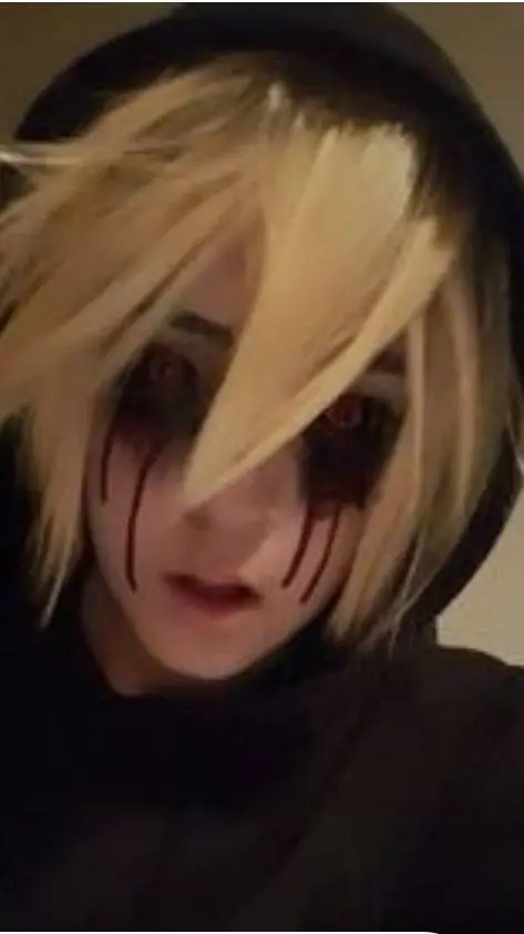 ai character: Ben drowned  background