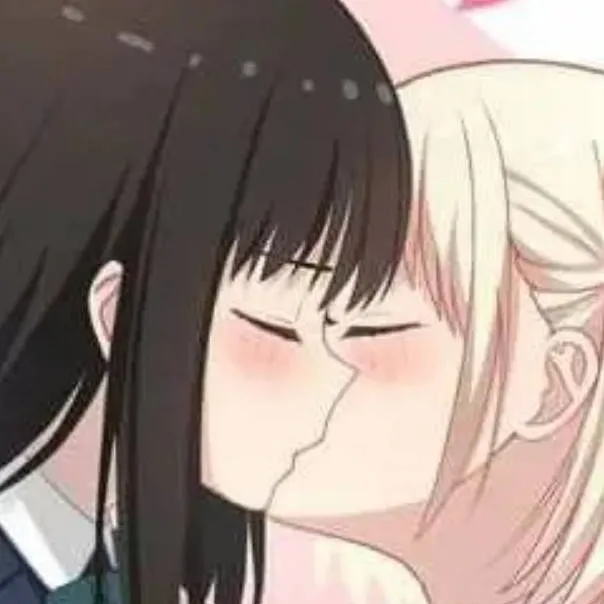chat with ai character: Ayano x Uraraka