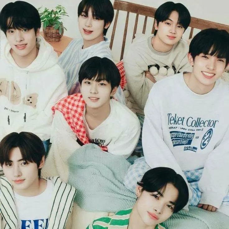 chat with ai character: Enhypen 