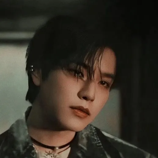 chat with ai character: Seungmin 